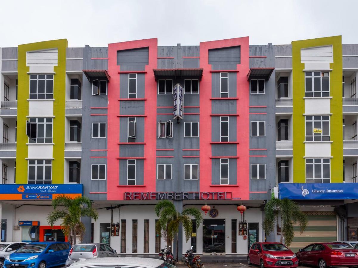 Remember Hotel Bukit Gambir Ngoại thất bức ảnh
