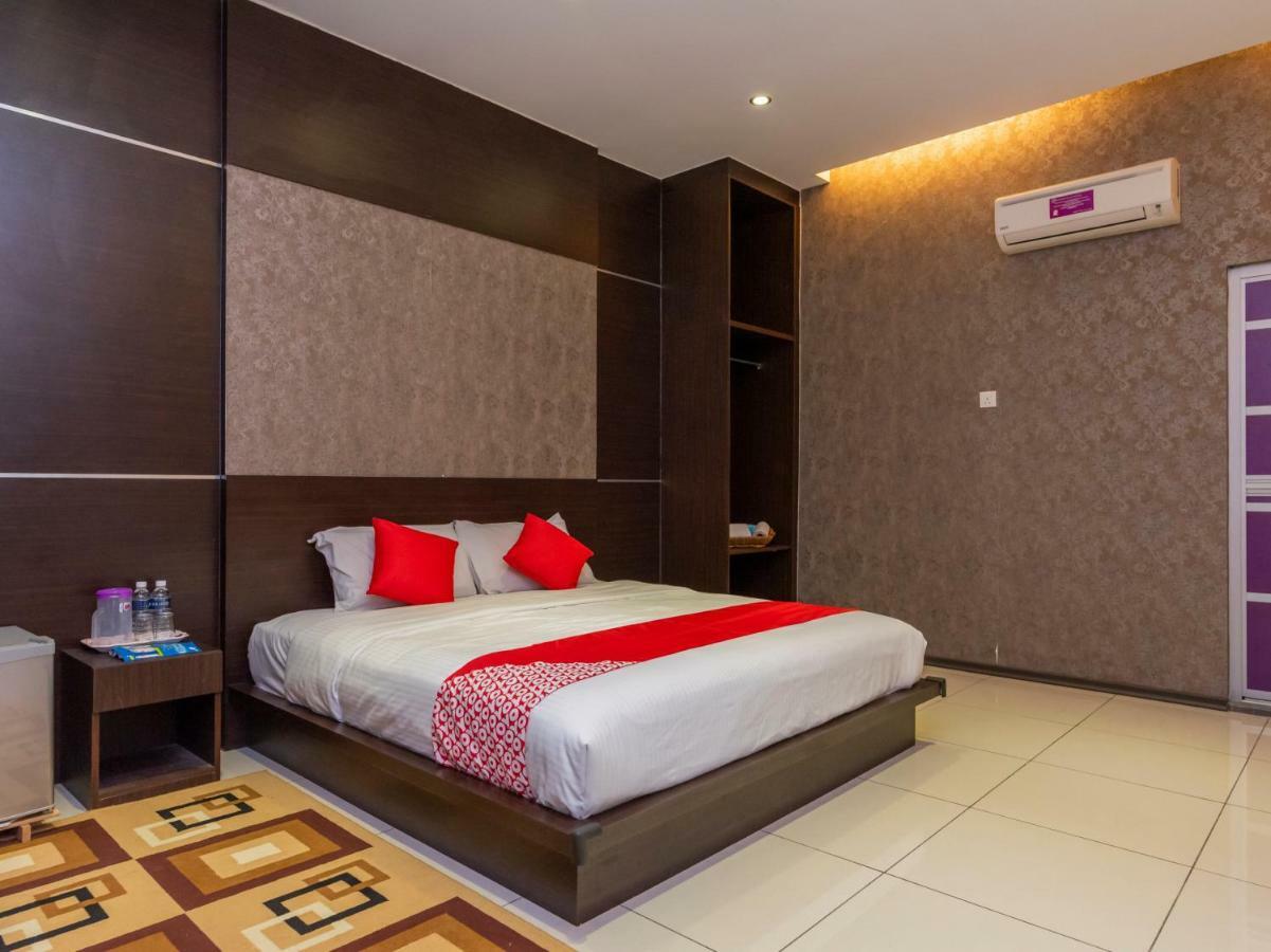 Remember Hotel Bukit Gambir Ngoại thất bức ảnh