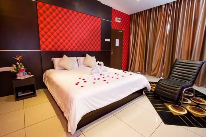 Remember Hotel Bukit Gambir Ngoại thất bức ảnh