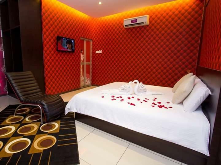 Remember Hotel Bukit Gambir Ngoại thất bức ảnh