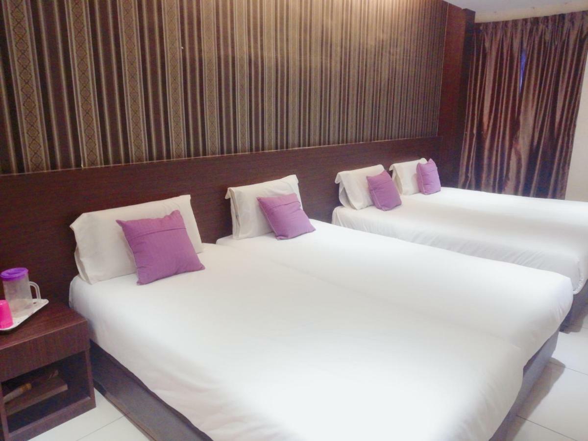Remember Hotel Bukit Gambir Ngoại thất bức ảnh